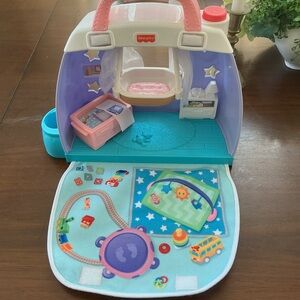 Fisher Price Little People Cuddle & Play Baby Nursery Carry Playset